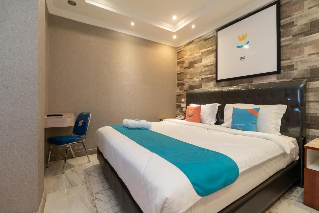 Sans Hotel Beauty Palembang Esterno foto