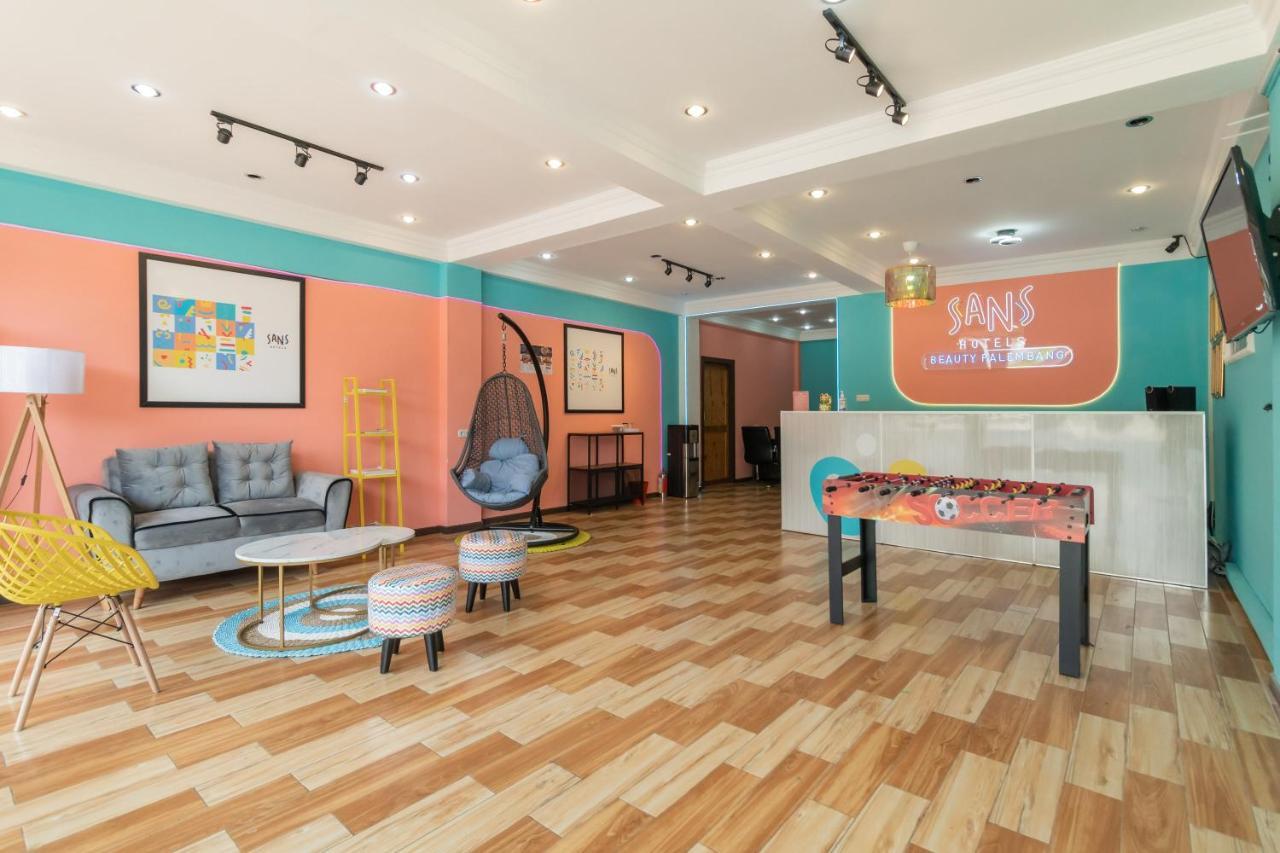 Sans Hotel Beauty Palembang Esterno foto